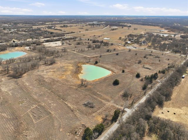 935 County Road 404, Alvarado, TX 76009