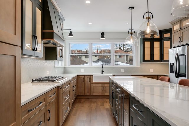 515 Highland Avenue, Oak Park, IL 60304