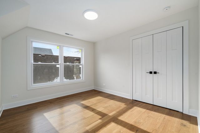 515 Highland Avenue, Oak Park, IL 60304