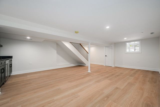 515 Highland Avenue, Oak Park, IL 60304