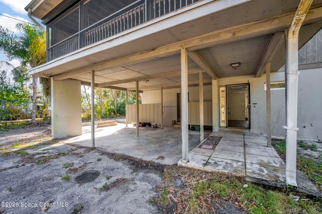 535 Robinhood Drive, Merritt Island, FL 32953