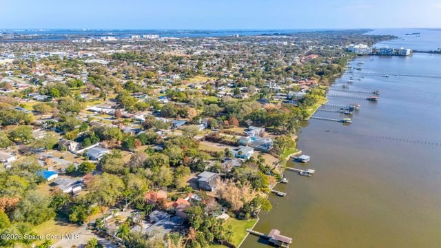 535 Robinhood Drive, Merritt Island, FL 32953