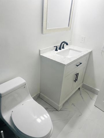 801 Three Islands Boulevard 209, Hallandale Beach, FL 33009