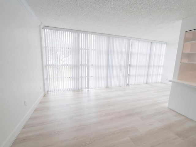 801 Three Islands Boulevard 209, Hallandale Beach, FL 33009