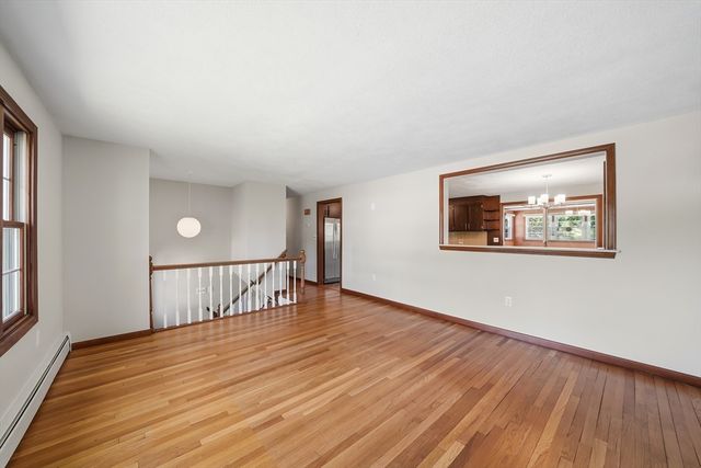 6 Belmont Rd, Burlington, MA 01803