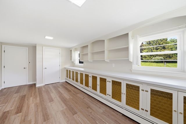 6 Belmont Rd, Burlington, MA 01803