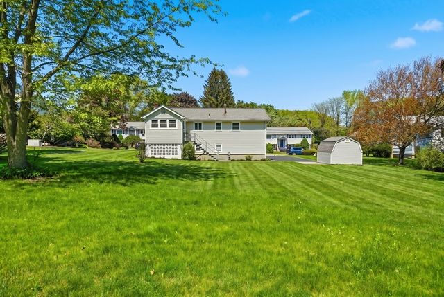 6 Belmont Rd, Burlington, MA 01803