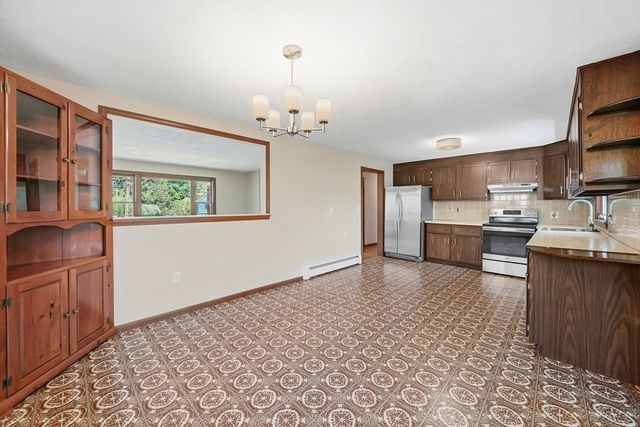 6 Belmont Rd, Burlington, MA 01803