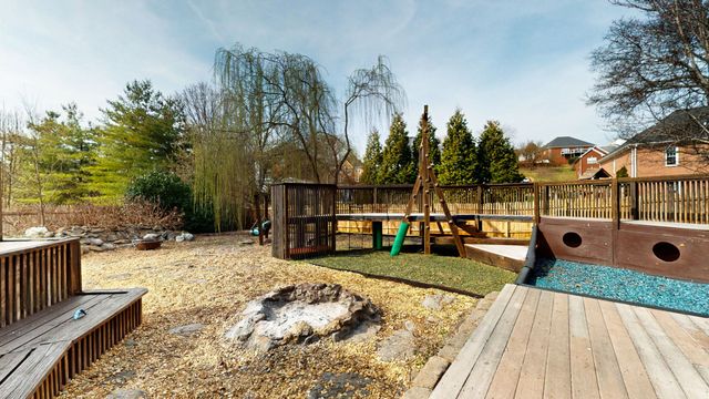 109 Stillwater Trl, Hendersonville, TN 37075