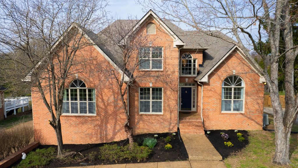 109 Stillwater Trl, Hendersonville, TN 37075