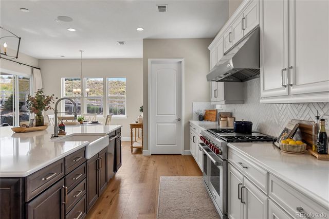 4227 Hickory Oaks Street, Castle Rock, CO 80104