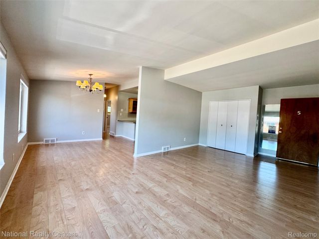 361 N Eton Street 5, Birmingham, MI 48009