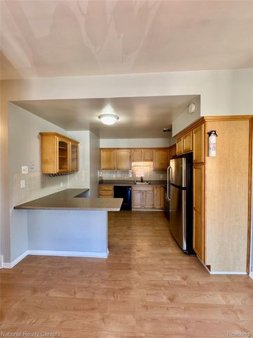 361 N Eton Street 5, Birmingham, MI 48009