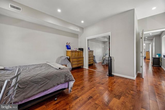 217 GRAPE ST, Philadelphia, PA 19128