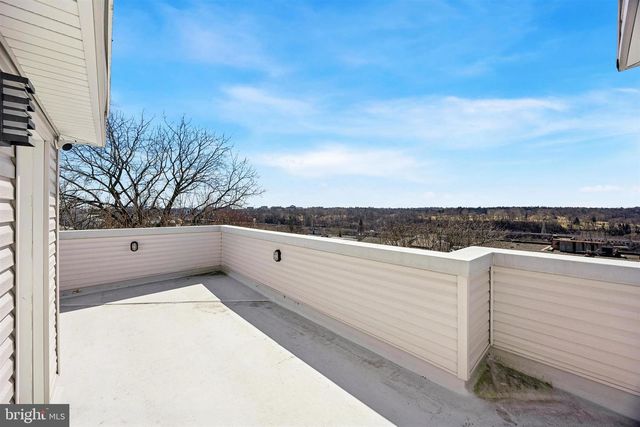 217 GRAPE ST, Philadelphia, PA 19128