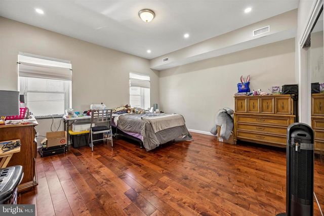 217 GRAPE ST, Philadelphia, PA 19128