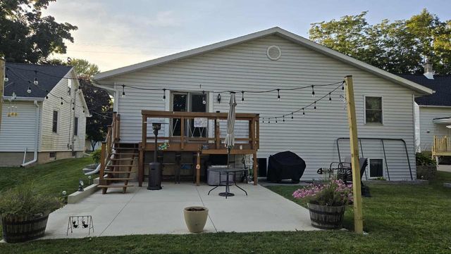 810 N High Street, Fort Atkinson, WI 53538