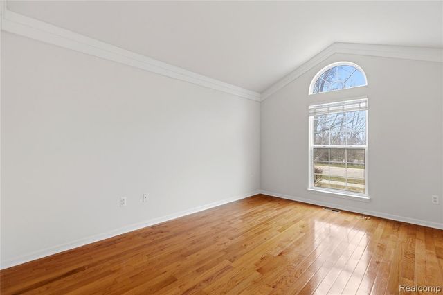 30249 Viewcrest Drive, Novi, MI 48377