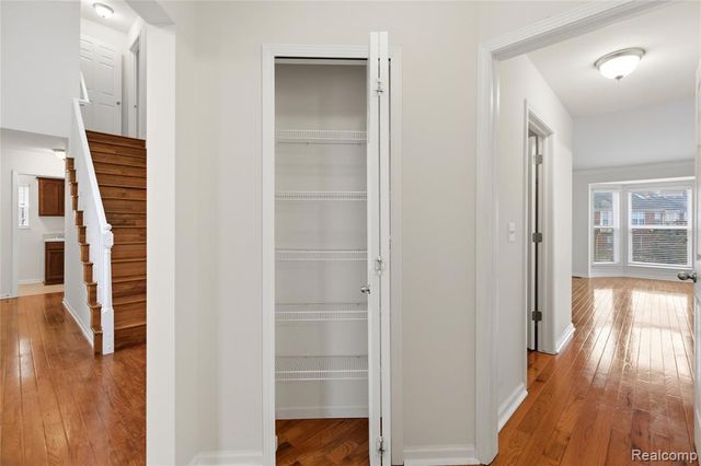 30249 Viewcrest Drive, Novi, MI 48377