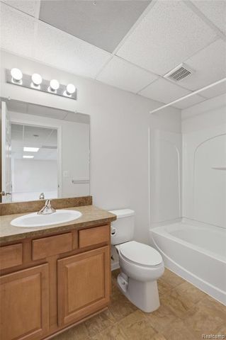 30249 Viewcrest Drive, Novi, MI 48377