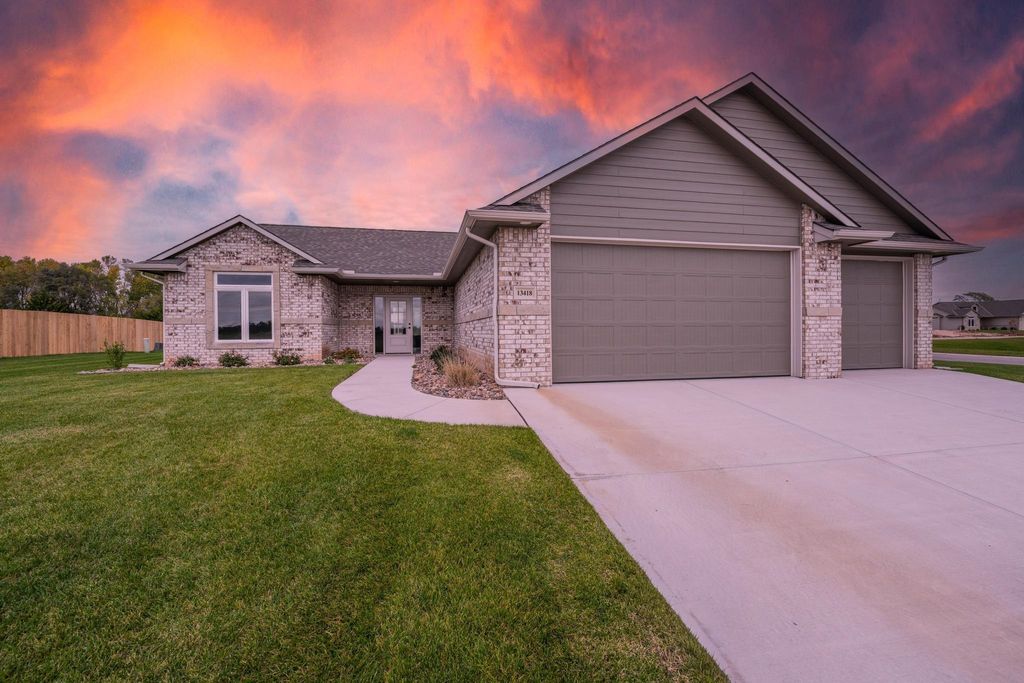 13418 W Jewell St, Wichita, KS 67235
