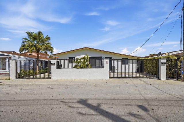 9007 SW 38th Street, Miami, FL 33165