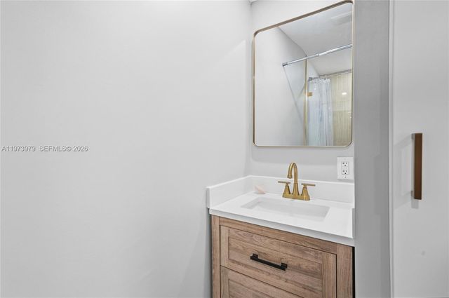 9007 SW 38th Street, Miami, FL 33165