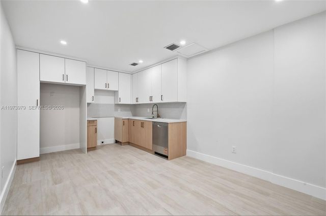 9007 SW 38th Street, Miami, FL 33165