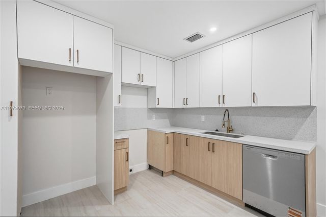 9007 SW 38th Street, Miami, FL 33165