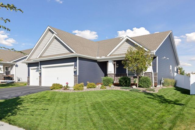 9290 62nd Street S, Cottage Grove, MN 55016