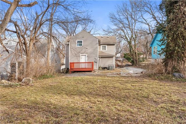 7908 Euclid Avenue, Kansas City, MO 64132