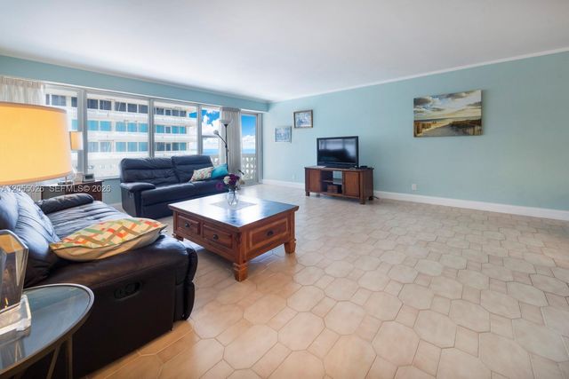 4010 Galt Ocean Dr 502, Fort Lauderdale, FL 33308