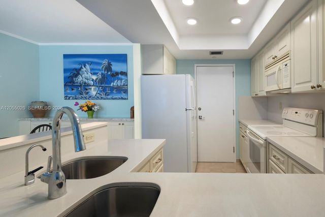 4010 Galt Ocean Dr 502, Fort Lauderdale, FL 33308