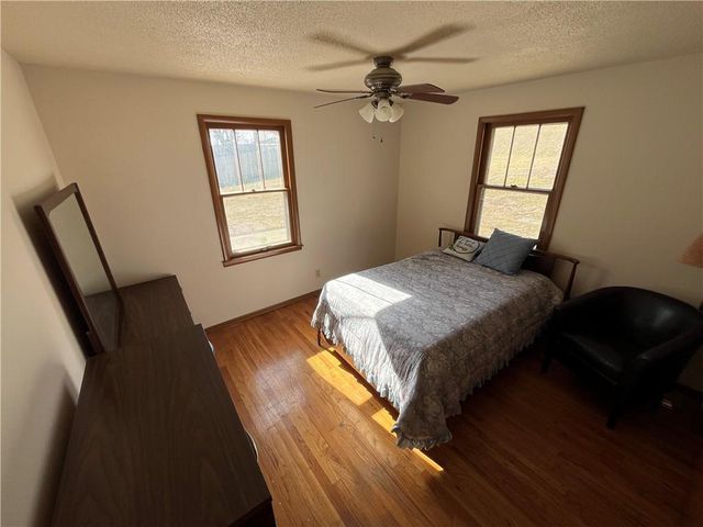 5518 Karrasch Street, St Joseph, MO 64505