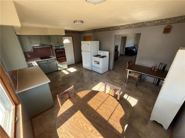 5518 Karrasch Street, St Joseph, MO 64505