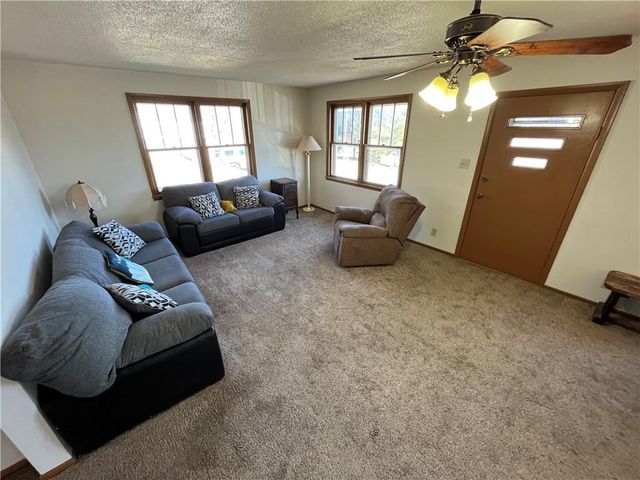 5518 Karrasch Street, St Joseph, MO 64505