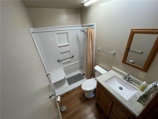 5518 Karrasch Street, St Joseph, MO 64505