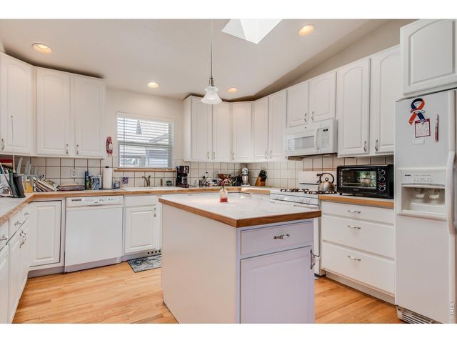 10007 E County Line Rd, Longmont, CO 80501