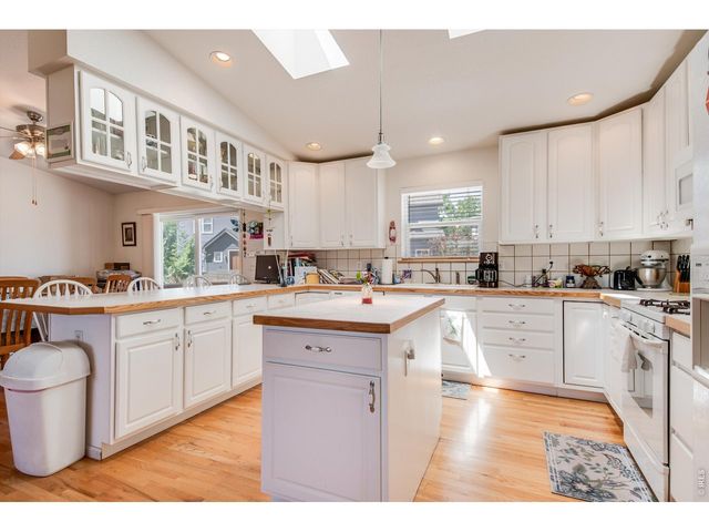 10007 E County Line Rd, Longmont, CO 80501