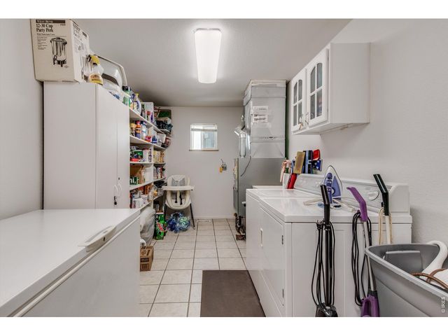 10007 E County Line Rd, Longmont, CO 80501