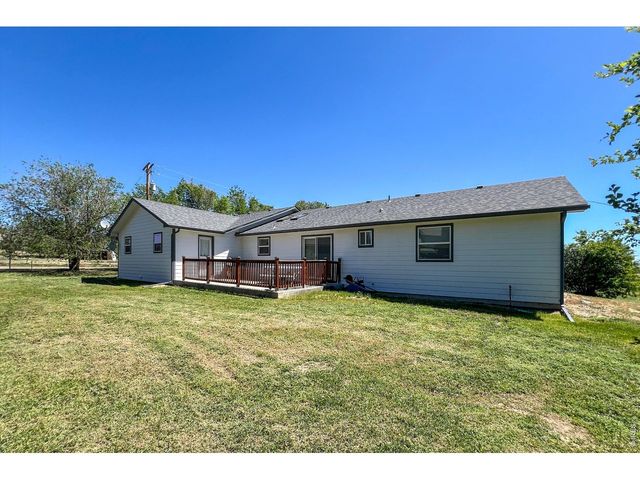 10007 E County Line Rd, Longmont, CO 80501
