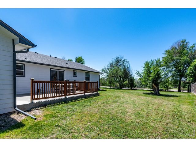 10007 E County Line Rd, Longmont, CO 80501