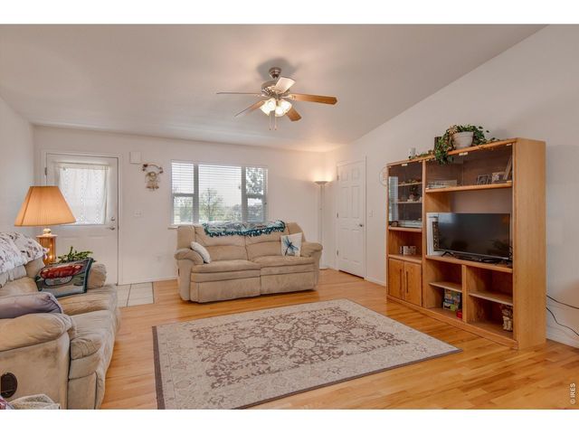 10007 E County Line Rd, Longmont, CO 80501