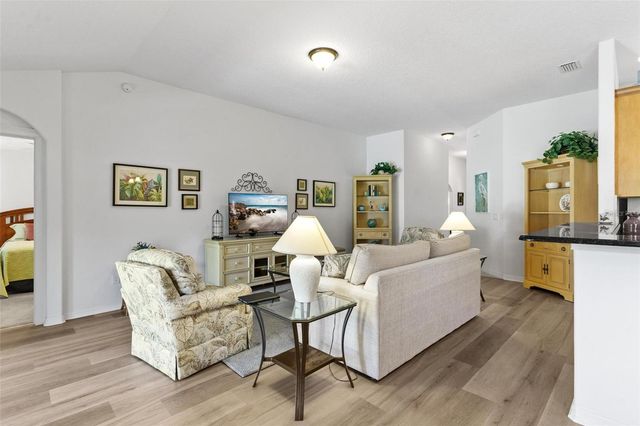 6115 LANDINGS BOULEVARD, Lady Lake, FL 32159