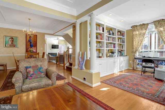 5257 BESSLEY PL, Alexandria, VA 22304