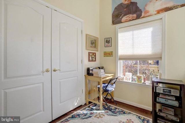 5257 BESSLEY PL, Alexandria, VA 22304