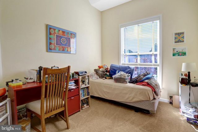 5257 BESSLEY PL, Alexandria, VA 22304