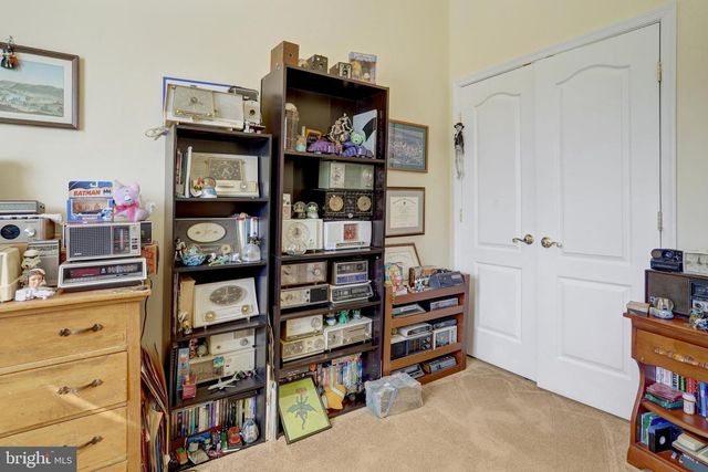 5257 BESSLEY PL, Alexandria, VA 22304