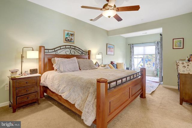 5257 BESSLEY PL, Alexandria, VA 22304