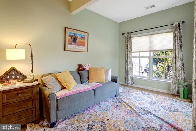 5257 BESSLEY PL, Alexandria, VA 22304